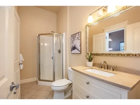 13707 SE Willingham Court Clackamas OR 97015