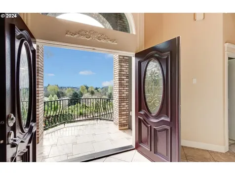 13707 SE Willingham Court Clackamas OR 97015