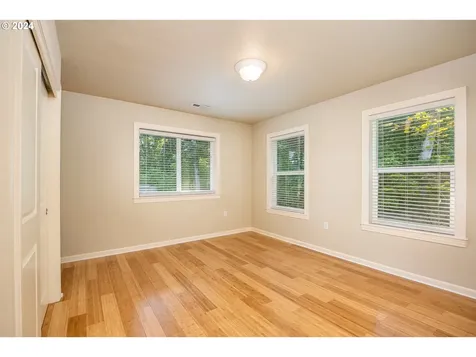 13707 SE Willingham Court Clackamas OR 97015