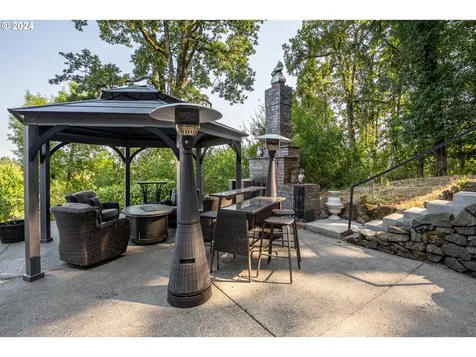 13707 SE Willingham Court Clackamas OR 97015