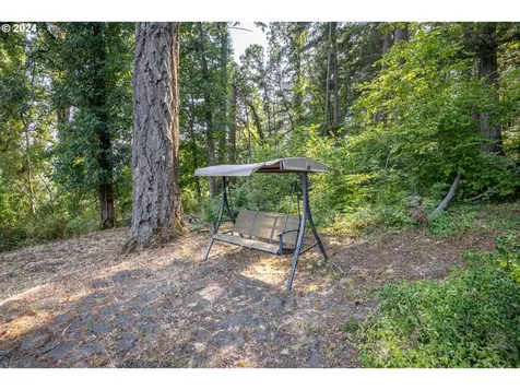 13707 SE Willingham Court Clackamas OR 97015