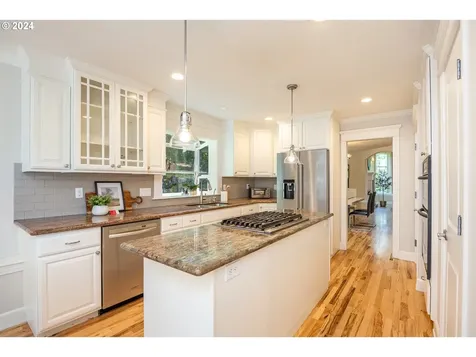 13707 SE Willingham Court Clackamas OR 97015
