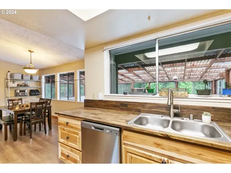 14909 Ne 8th Street Vancouver WA 98684