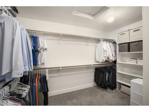 5762 Nw Primino Avenue Portland OR 97229