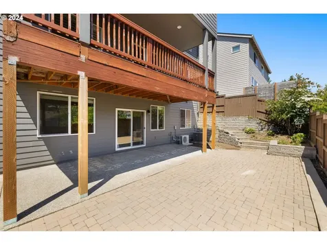5762 Nw Primino Avenue Portland OR 97229