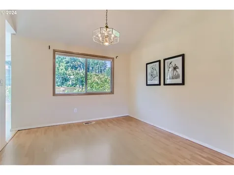 17981 Nw Sylvania Lane Portland OR 97229