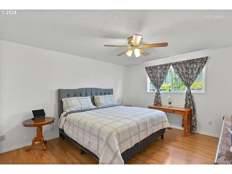 269 S Tarrybrooke Circle Cornelius OR 97113