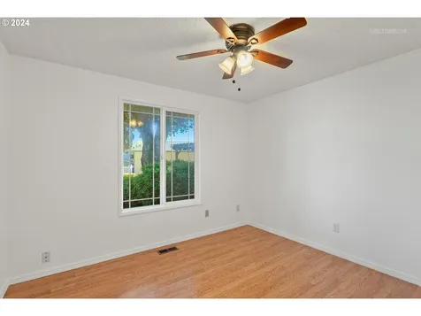 269 S Tarrybrooke Circle Cornelius OR 97113