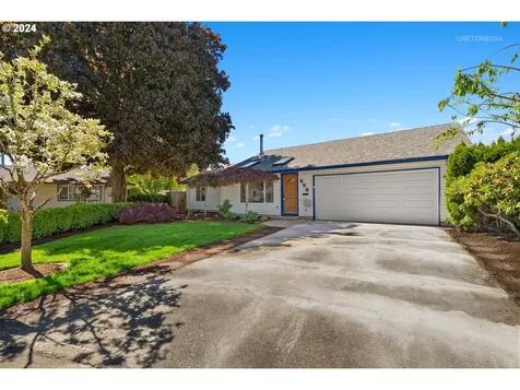 269 S Tarrybrooke Circle Cornelius OR 97113
