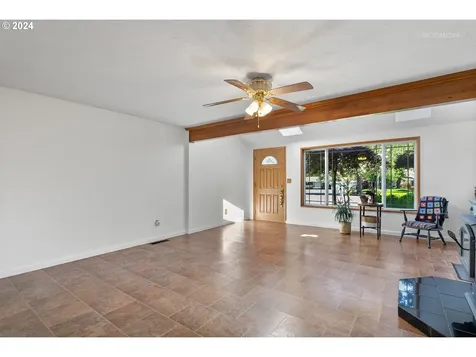 269 S Tarrybrooke Circle Cornelius OR 97113
