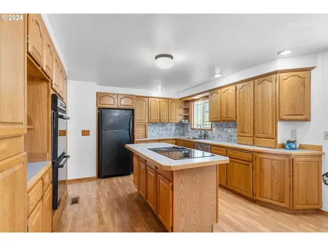 269 S Tarrybrooke Circle Cornelius OR 97113