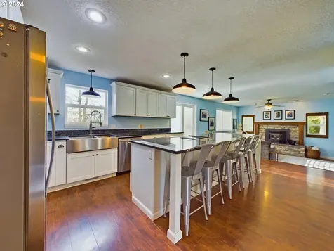 21212 Sw Eagle Point Way Mcminnville OR 97128