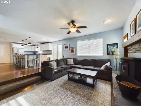 21212 Sw Eagle Point Way Mcminnville OR 97128