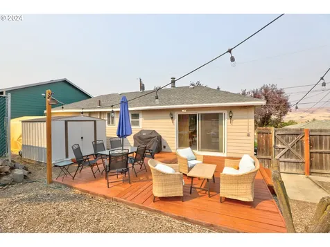 1312 E 11th Street The Dalles OR 97058