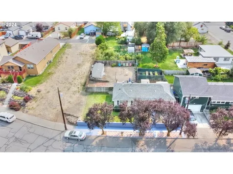 1312 E 11th Street The Dalles OR 97058