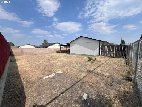 574 E Reeder Drive Hermiston OR 97838