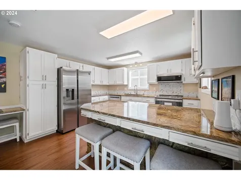 1804 Ne 149th Circle Vancouver WA 98686