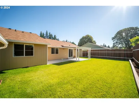 1804 Ne 149th Circle Vancouver WA 98686
