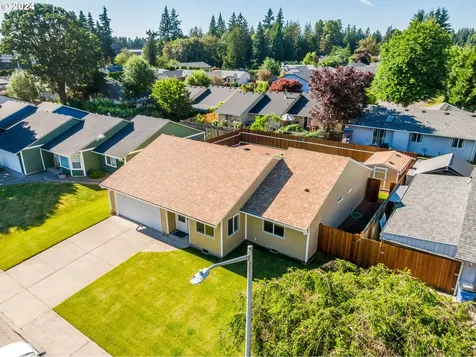 1804 Ne 149th Circle Vancouver WA 98686