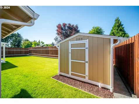 1804 Ne 149th Circle Vancouver WA 98686
