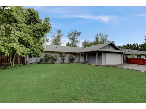 1105 Ne 18th Street Gresham OR 97030