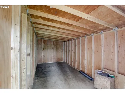 1105 Ne 18th Street Gresham OR 97030