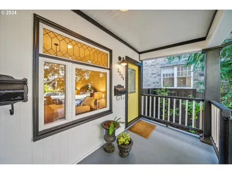 3534 SE Yamhill Street Portland OR 97214