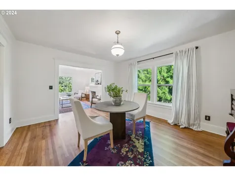3534 SE Yamhill Street Portland OR 97214