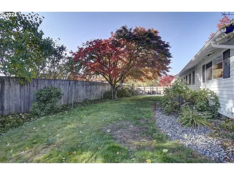 12613 NE 20th Street Vancouver WA 98684