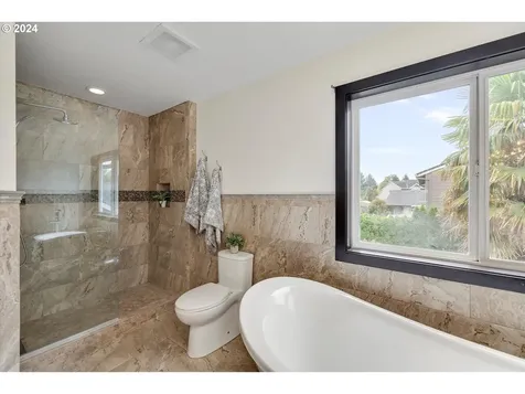395 SE 14th Place Canby OR 97013