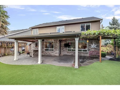 395 SE 14th Place Canby OR 97013