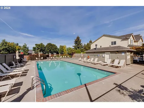 395 SE 14th Place Canby OR 97013
