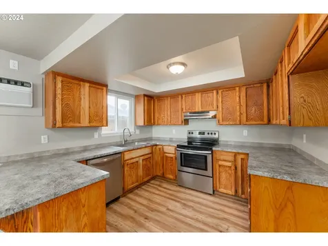 200 Valentine Avenue Sutherlin OR 97479