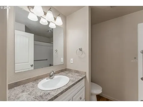 200 Valentine Avenue Sutherlin OR 97479