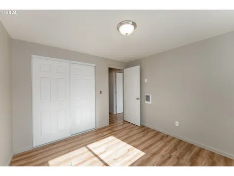 200 Valentine Avenue Sutherlin OR 97479
