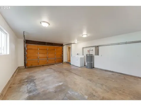 200 Valentine Avenue Sutherlin OR 97479