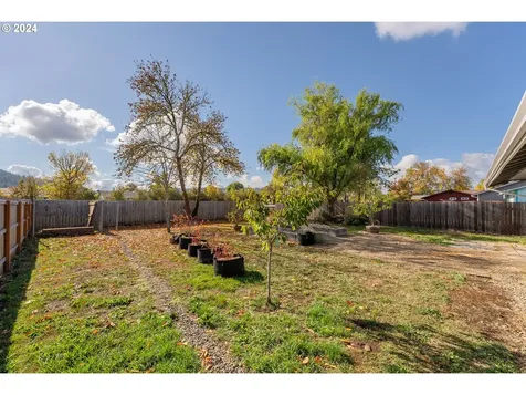 200 Valentine Avenue Sutherlin OR 97479