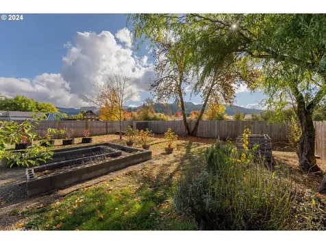 200 Valentine Avenue Sutherlin OR 97479