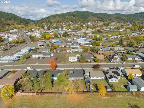 200 Valentine Avenue Sutherlin OR 97479