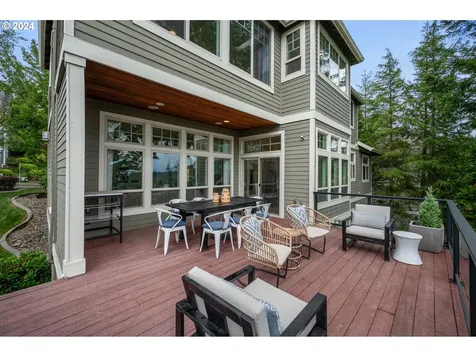 4023 Nw Riggs Drive Portland OR 97229