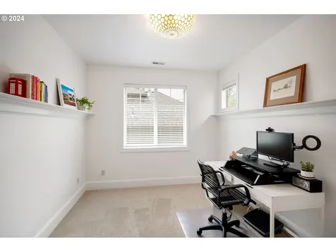 4023 Nw Riggs Drive Portland OR 97229