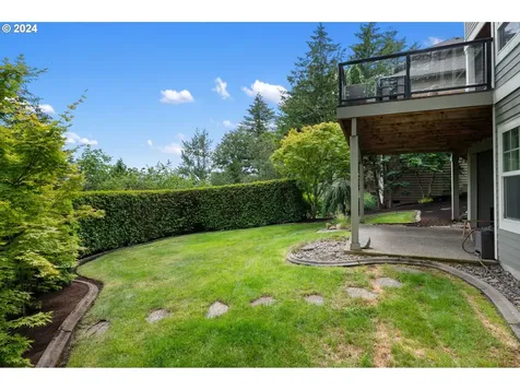 4023 Nw Riggs Drive Portland OR 97229