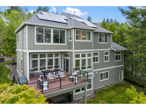 4023 Nw Riggs Drive Portland OR 97229