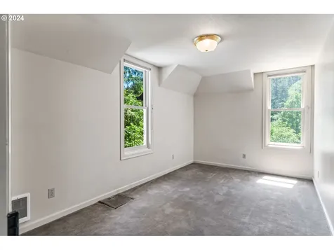 24230 Evergreen Road Philomath OR 97370