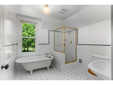 24230 Evergreen Road Philomath OR 97370