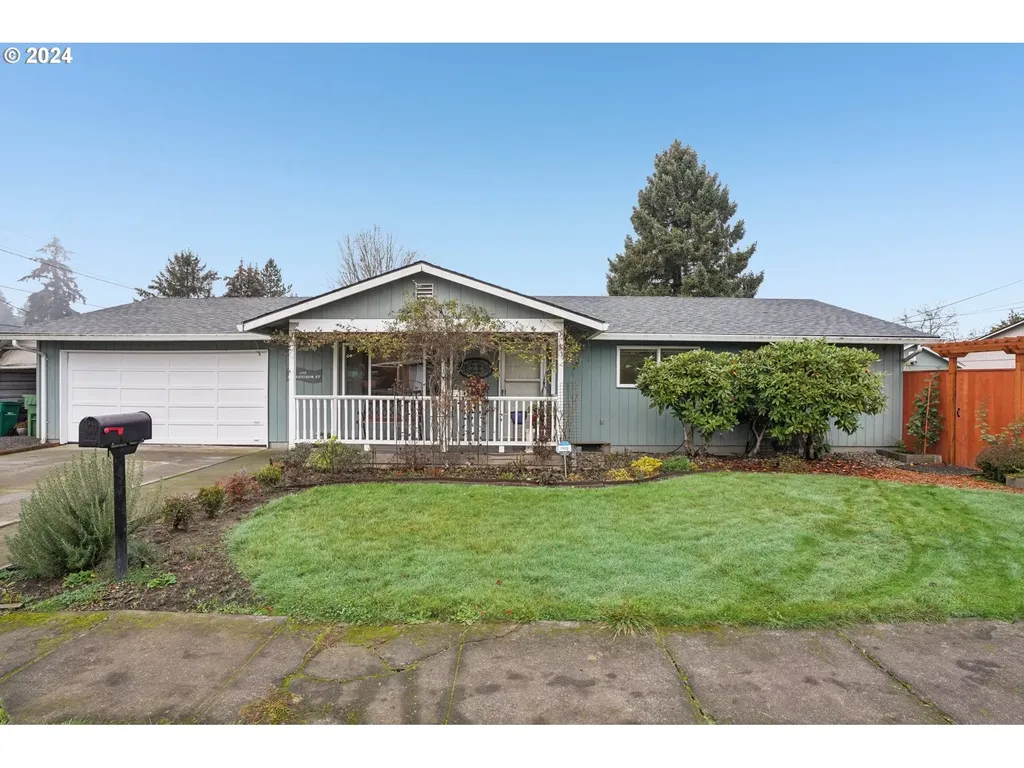 419 S Harrison Street Newberg OR 97132