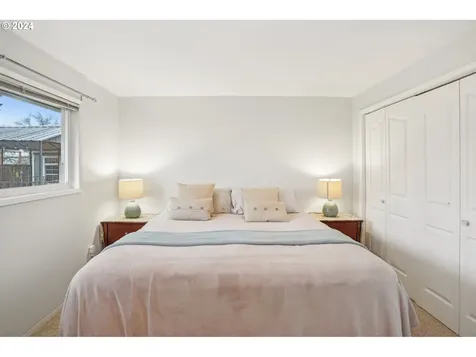 419 S Harrison Street Newberg OR 97132