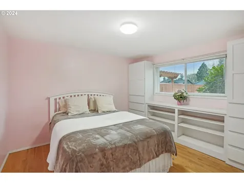 419 S Harrison Street Newberg OR 97132