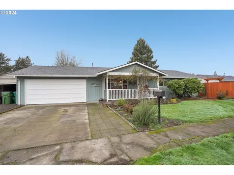 419 S Harrison Street Newberg OR 97132