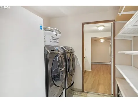 419 S Harrison Street Newberg OR 97132